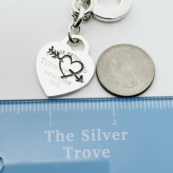Authentic Return Tiffany Etched Bow Arrow Heart Tag Toggle Necklace in Silver - Picture 7 of 8